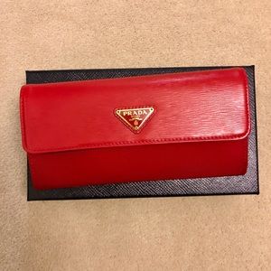 Prada Res Saffiano Wallet (new)